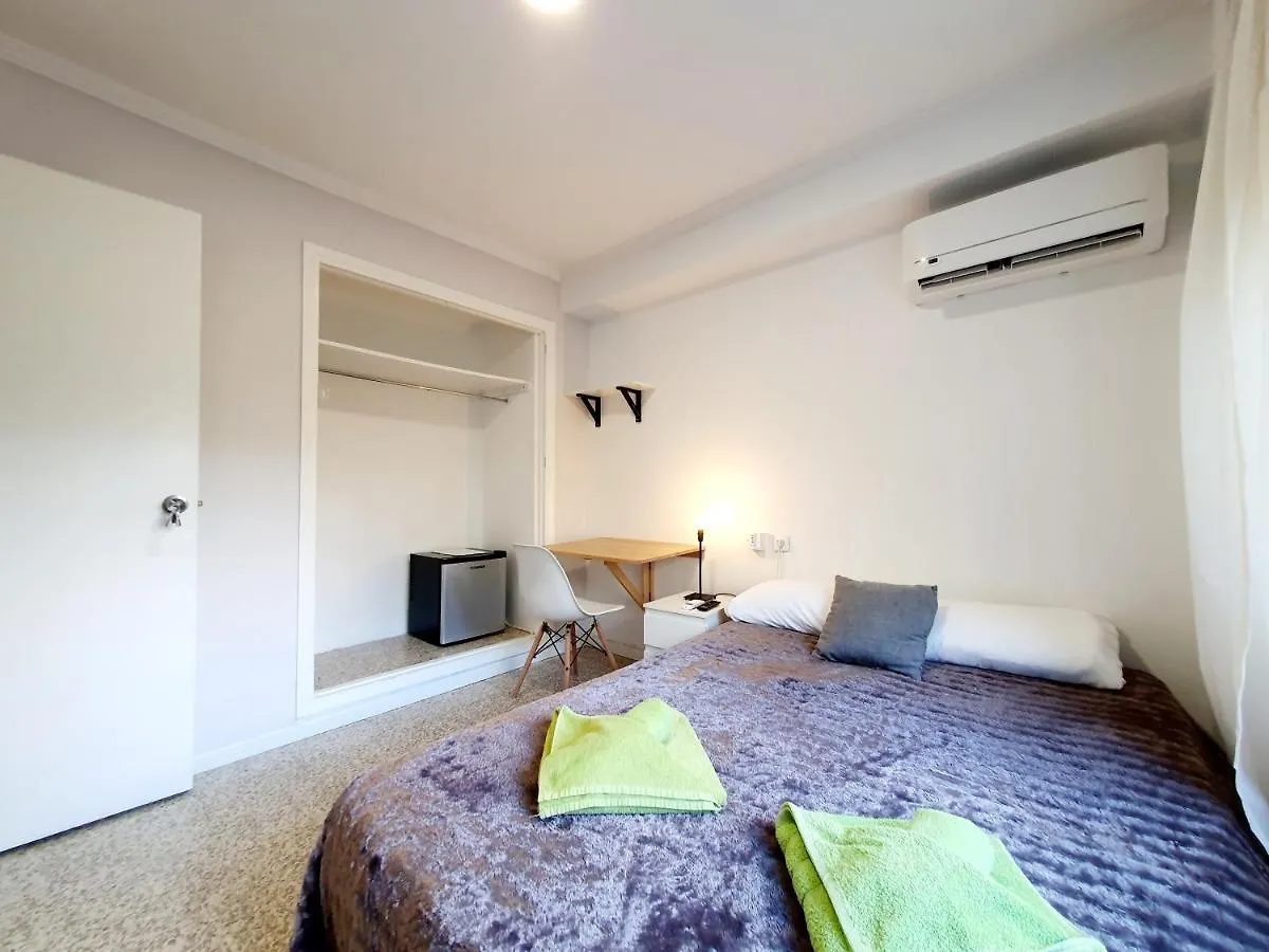 Low Cost Rooms Fuengirola 0*,