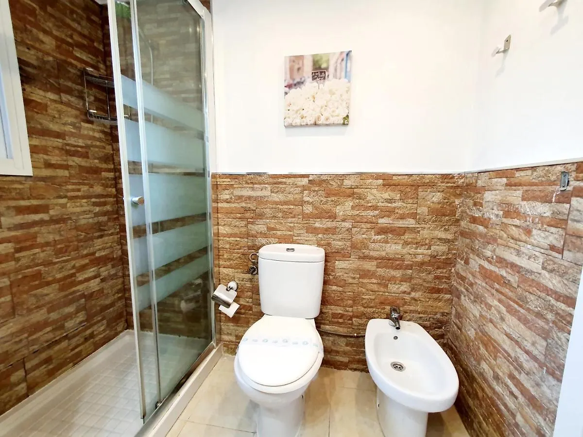 Low Cost Rooms Fuengirola 0*,  Spain